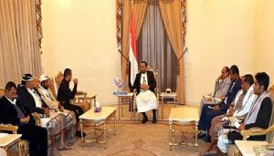 الرئيس #صالح: يلتقي عدد من مشايخ وأعيان مديرية المخاء بالقصر الجمهوري بصنعاء ويشيد بالروح الوطنية العالية لأبناء المديرية