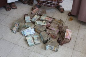 14800702_378566975808446_1052629073_n